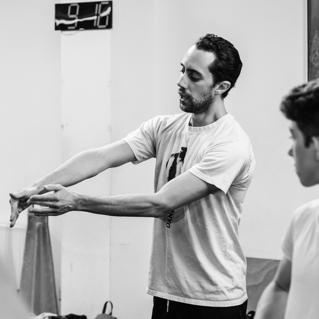 Erico Montes teaching at Danceworks