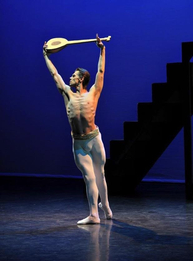 Ballet lessons with Dmitri Gruzdev at Danceworks in London