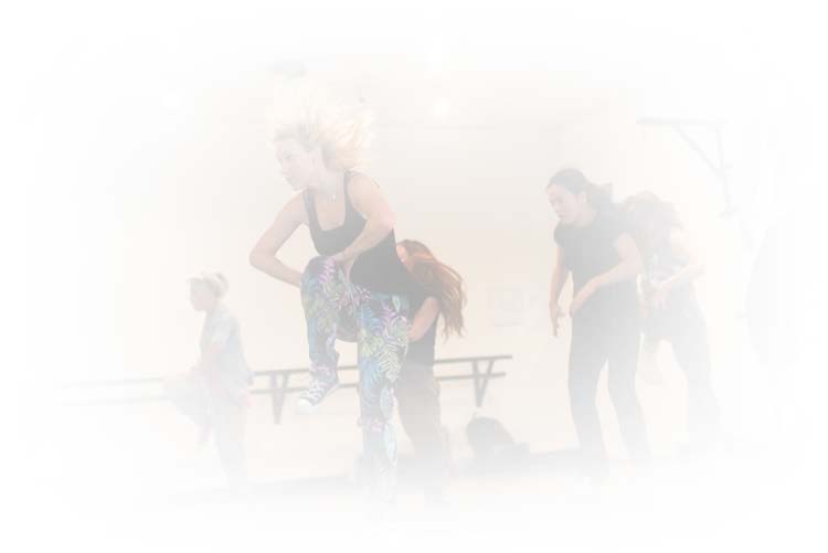 West End workshops at Danceworks London, Theatre Masterclasses and Educational Workshops, singing, dancing, acting, physical theatre